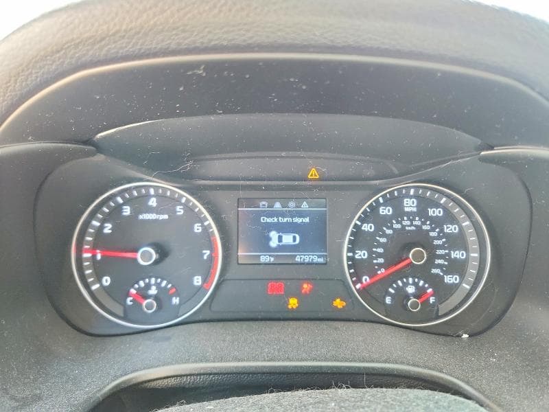 2021 KIA FORTE FE 9
