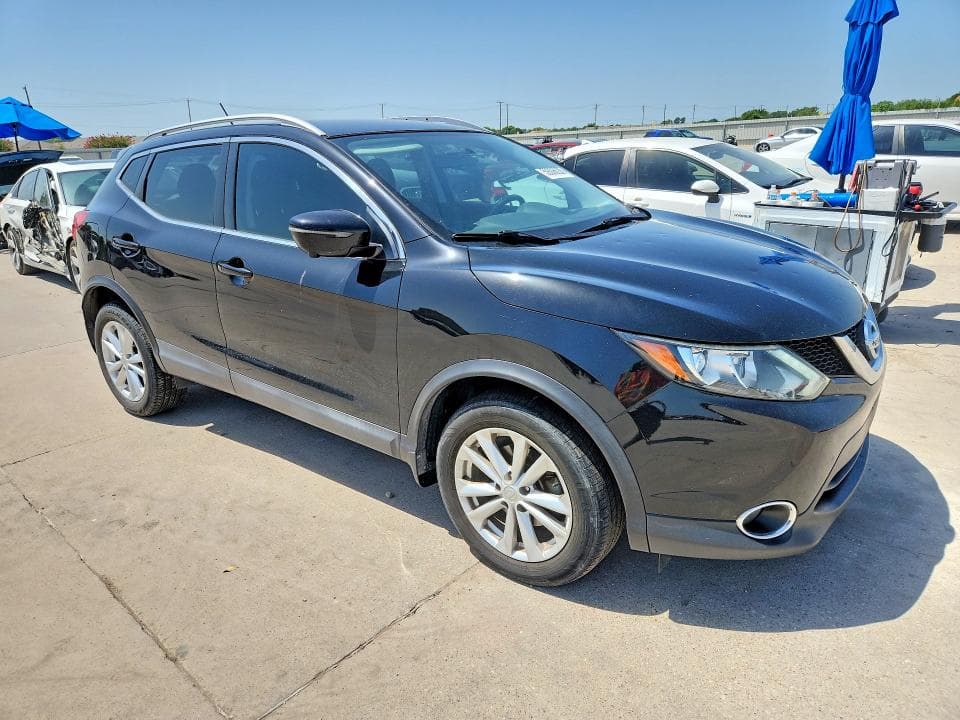 2017 NISSAN ROGUE SPORT SV SV 4