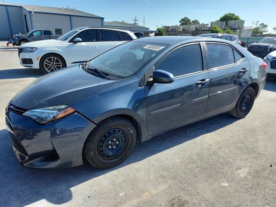 2018 TOYOTA COROLLA LE - 1