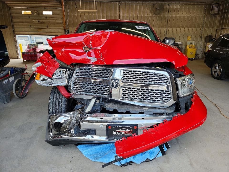 2018 RAM 1500 LARAMIE 5