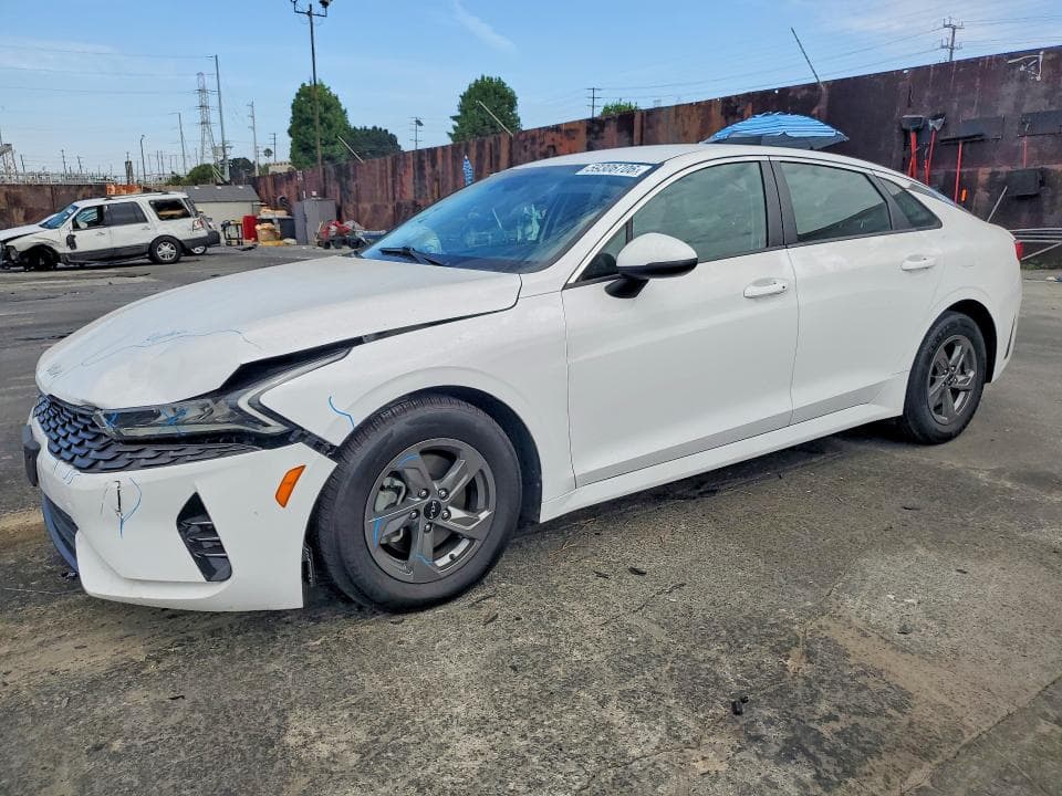 2022 KIA K5 LXS - 1