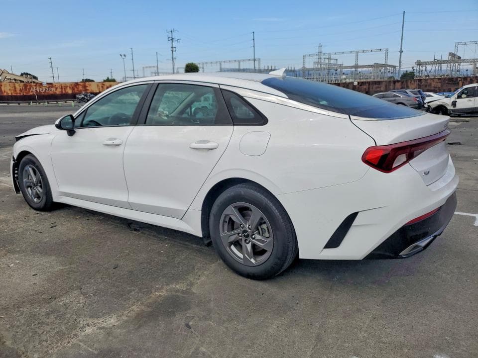 2022 KIA K5 LXS 2