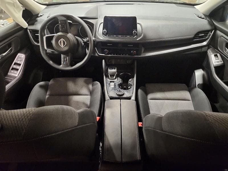 2024 NISSAN ROGUE SV 8