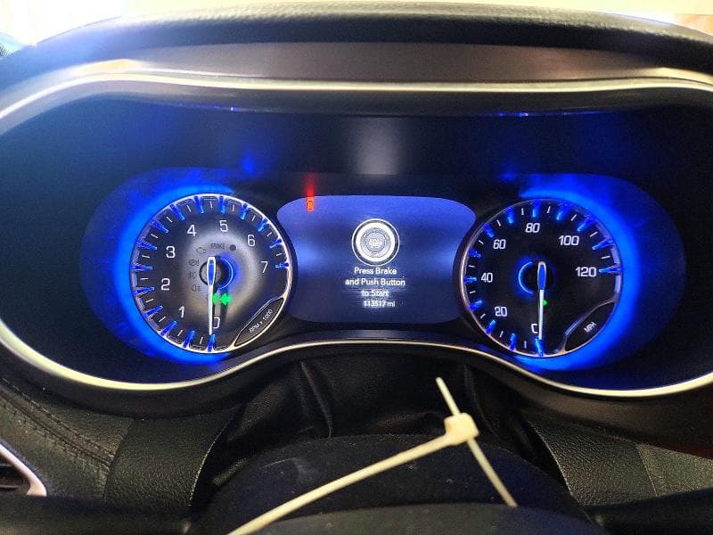 2018 CHRYSLER PACIFICA LIMITED 9