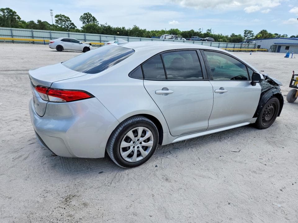 2020 TOYOTA COROLLA LE 3