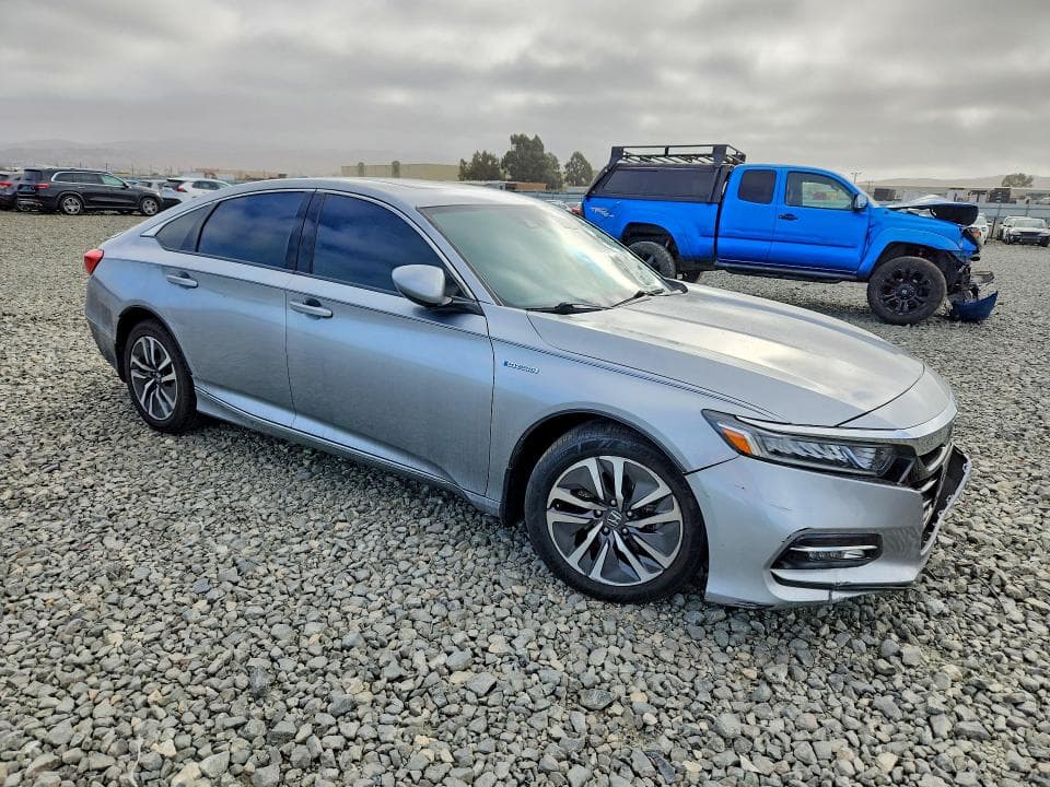 2018 HONDA ACCORD HYBRID EX 4