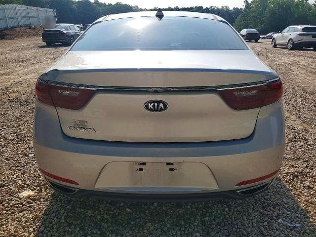 2018 KIA CADENZA PREMIUM 6