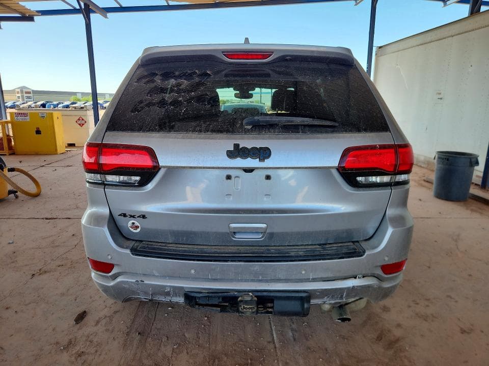 2020 JEEP GRAND CHEROKEE LAREDO 6