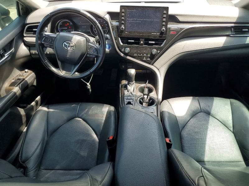 2021 TOYOTA CAMRY XSE 8