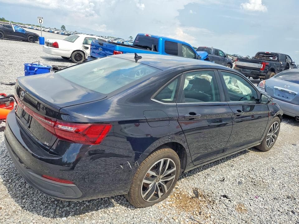 2025 VOLKSWAGEN JETTA SE 3