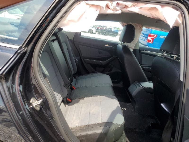 2025 VOLKSWAGEN JETTA SE 10