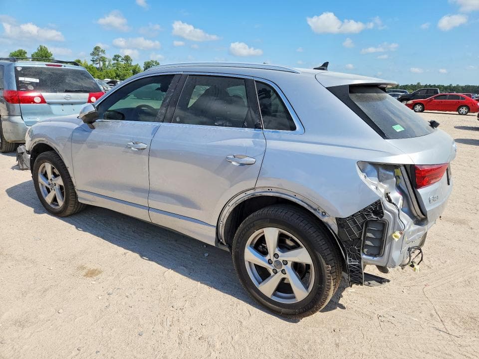 2020 AUDI Q3 PREMIUM 2