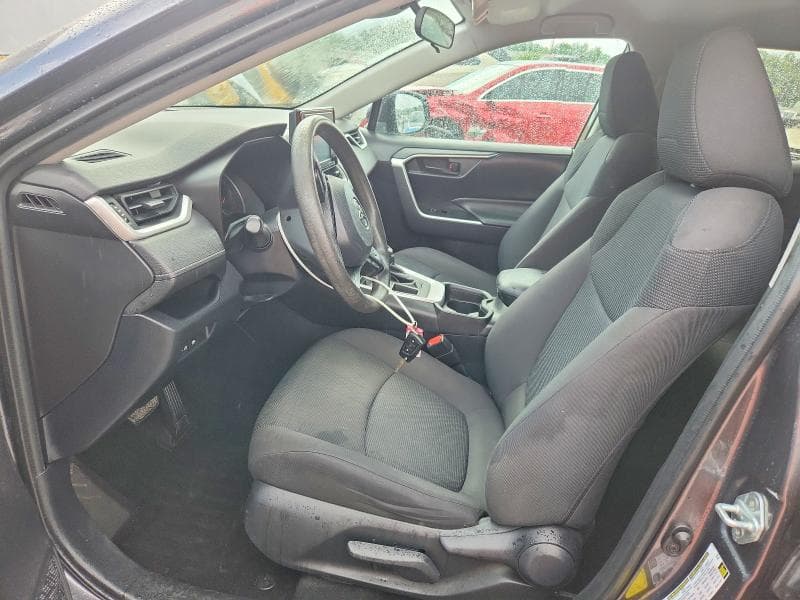 2020 TOYOTA RAV4 LE LE 7