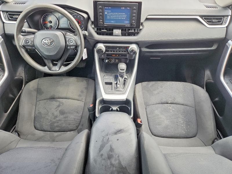 2020 TOYOTA RAV4 LE LE 8