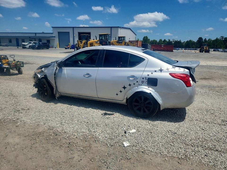 2017 NISSAN VERSA 1.6 SL 2