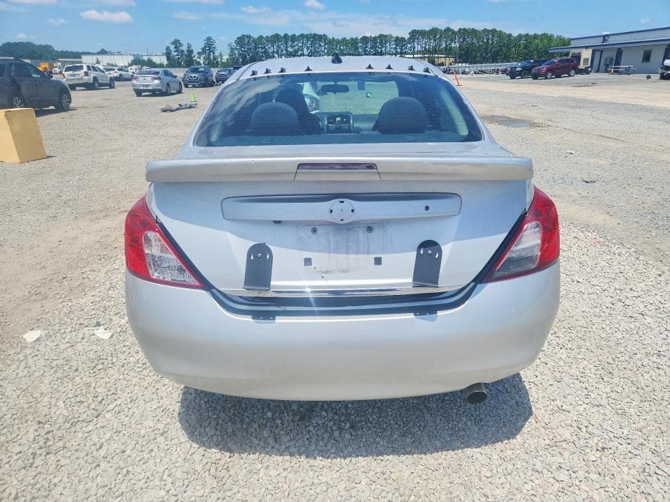 2017 NISSAN VERSA 1.6 SL 6