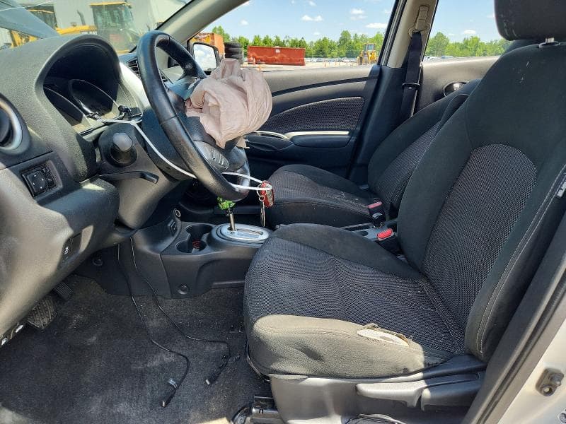 2017 NISSAN VERSA 1.6 SL 7