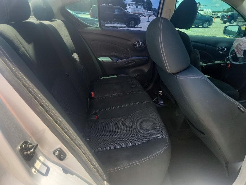 2017 NISSAN VERSA 1.6 SL 10
