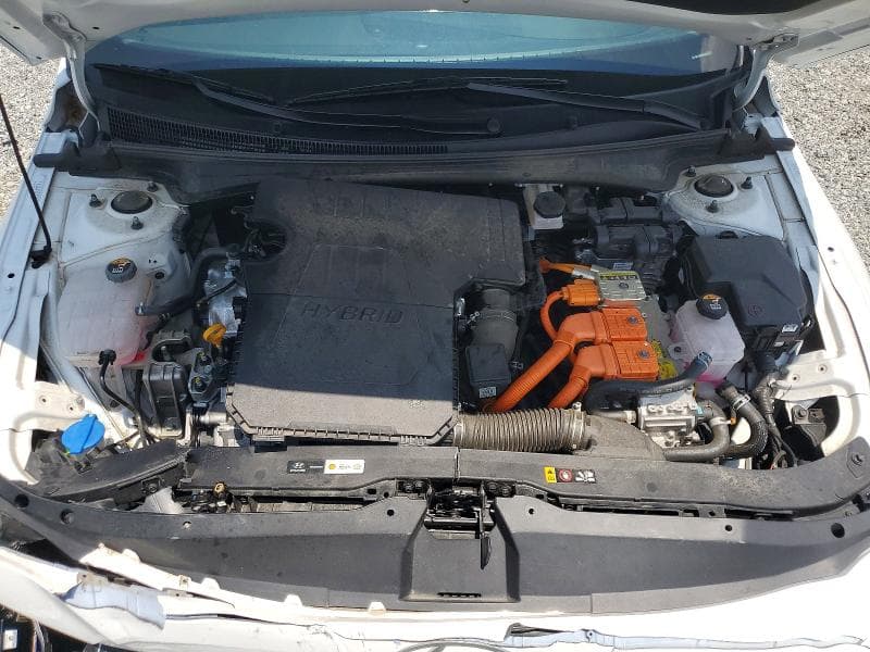 2024 HYUNDAI ELANTRA LIMITED LIMITED 11