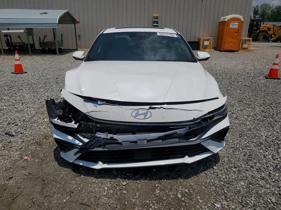 2024 HYUNDAI ELANTRA LIMITED LIMITED 5