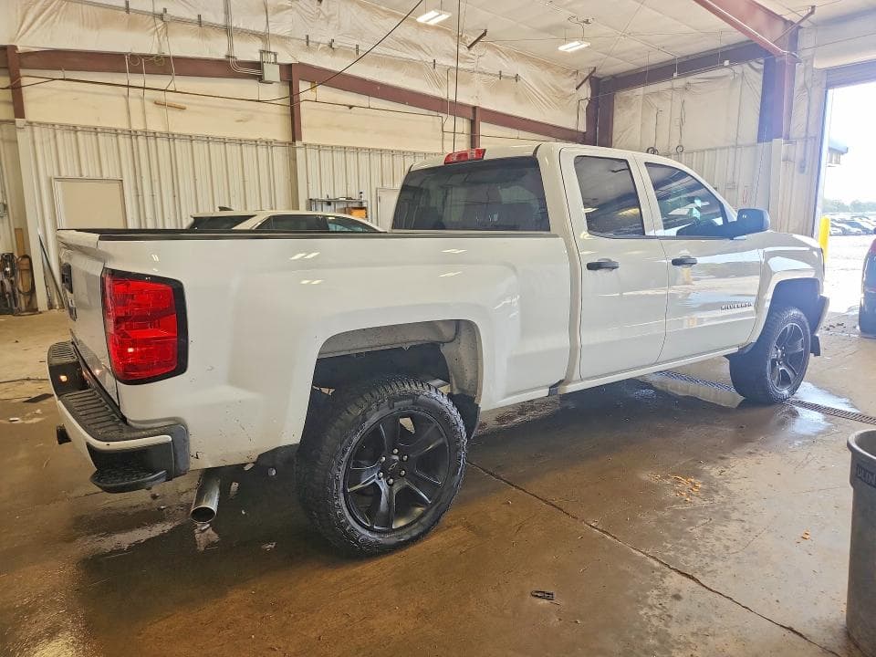 2017 CHEVROLET SILVERADO C1500 CUSTOM 3
