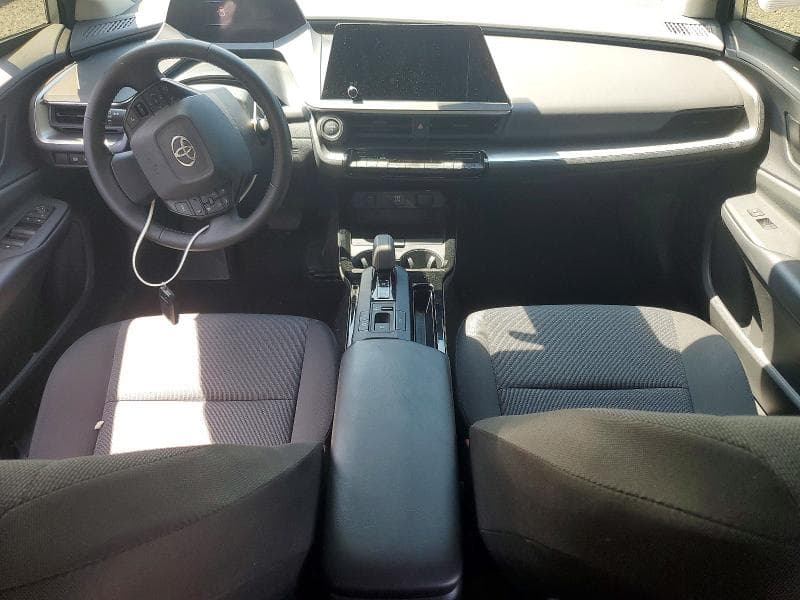 2025 TOYOTA PRIUS LE LE 8