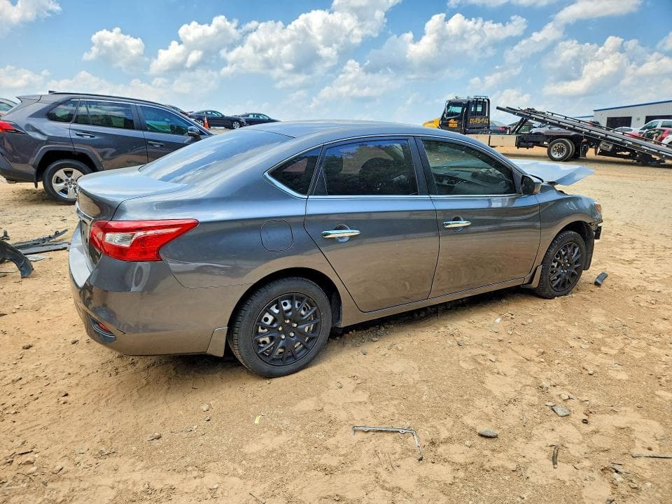 2019 NISSAN SENTRA S 3