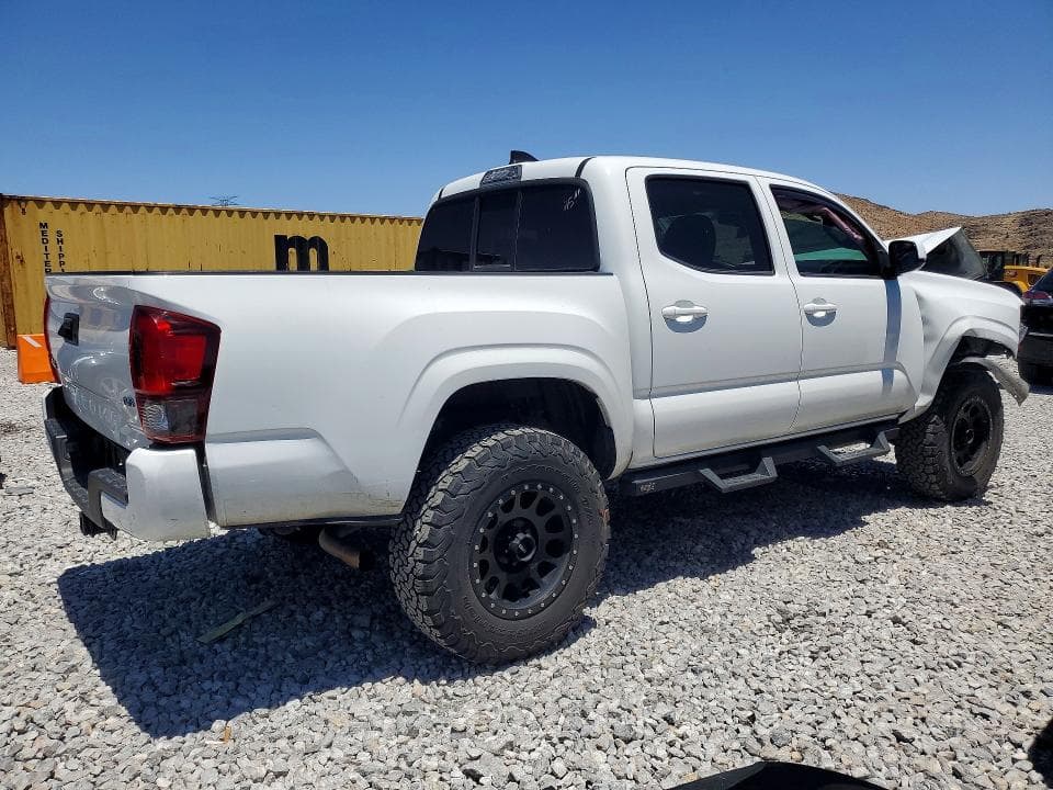 2020 TOYOTA TACOMA SR V6 3
