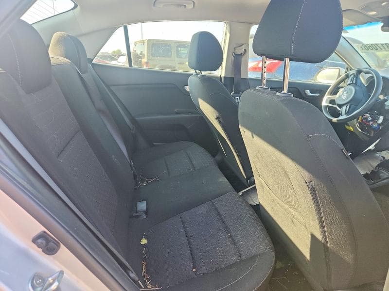 2020 KIA RIO LX 10