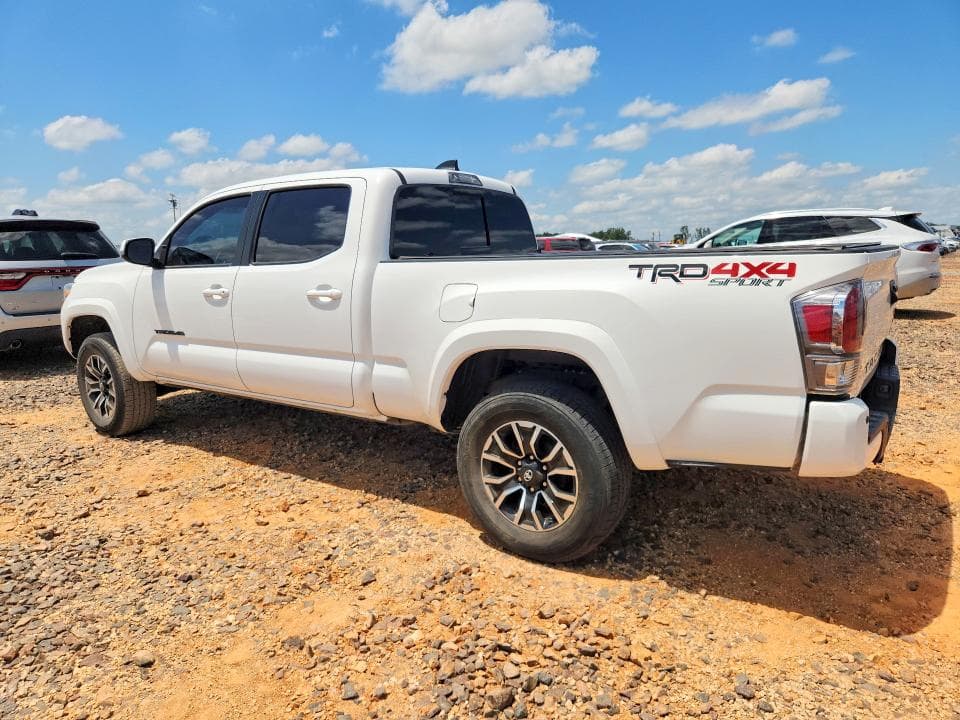 2023 TOYOTA TACOMA TRD SPORT 2