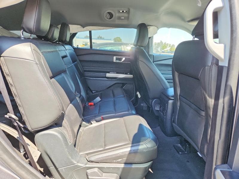 2022 FORD EXPLORER XLT 10
