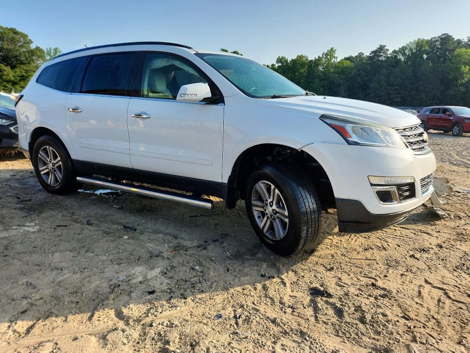2017 CHEVROLET TRAVERSE LT LT 4
