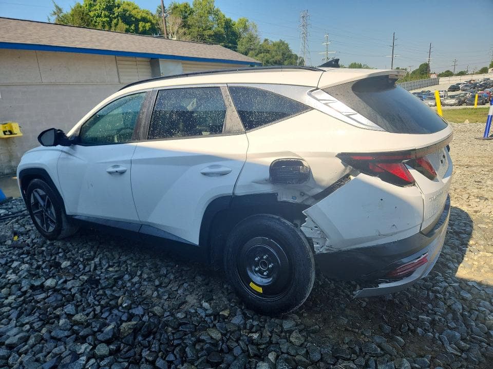 2026 HYUNDAI TUCSON SEL 2