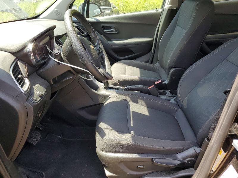 2020 CHEVROLET TRAX 1LT 7