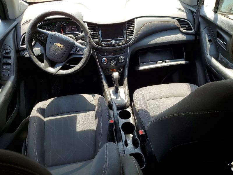 2020 CHEVROLET TRAX 1LT 8