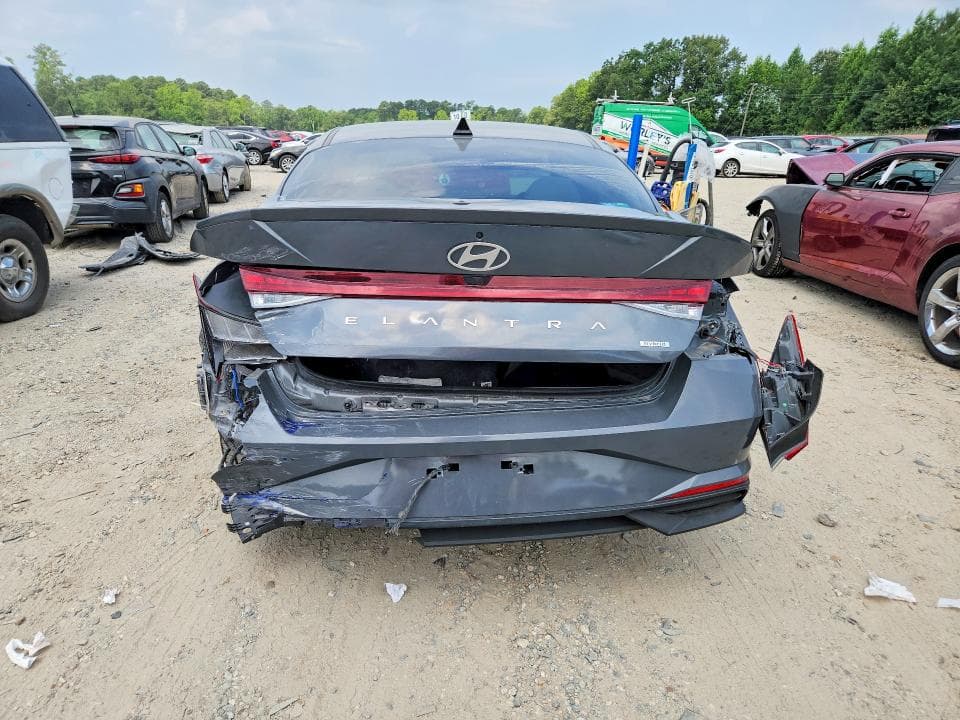 2025 HYUNDAI ELANTRA LIMITED 6