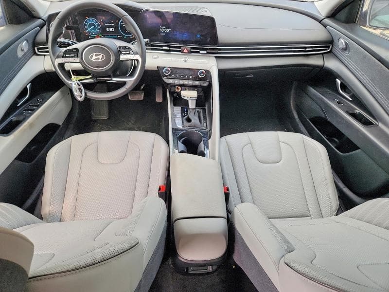 2025 HYUNDAI ELANTRA LIMITED 8