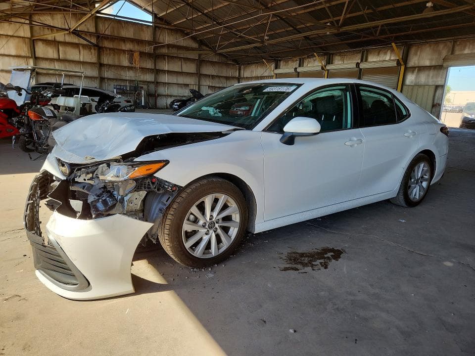 2022 TOYOTA CAMRY LE - 1