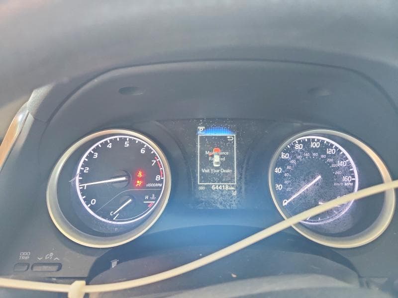 2022 TOYOTA CAMRY LE 9