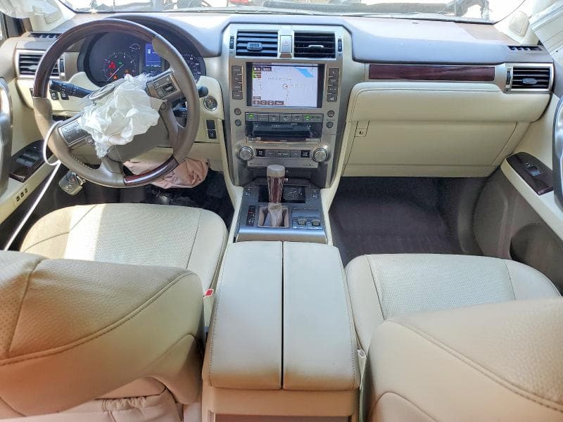 2016 LEXUS GX 460 8