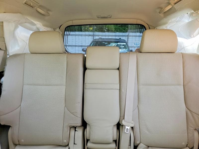 2016 LEXUS GX 460 10