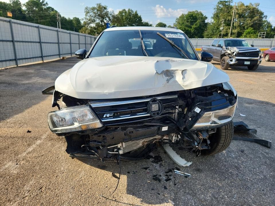 2021 VOLKSWAGEN TIGUAN SE 5