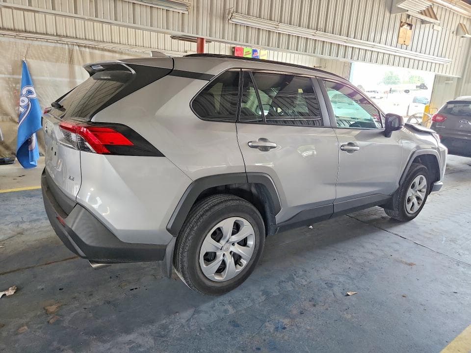 2019 TOYOTA RAV4 LE 3