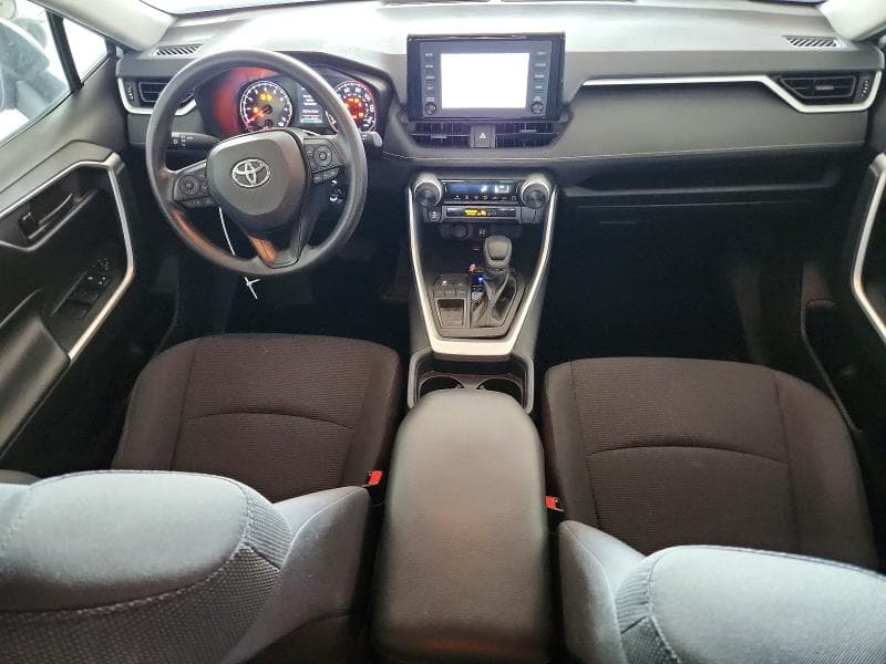 2019 TOYOTA RAV4 LE 8