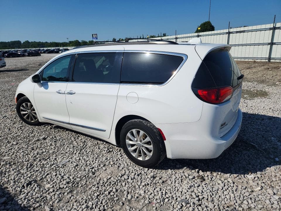 2017 CHRYSLER PACIFICA TOURING L 2
