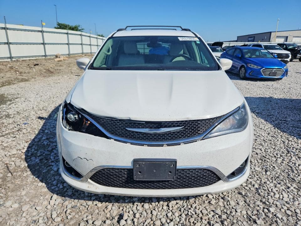 2017 CHRYSLER PACIFICA TOURING L 5