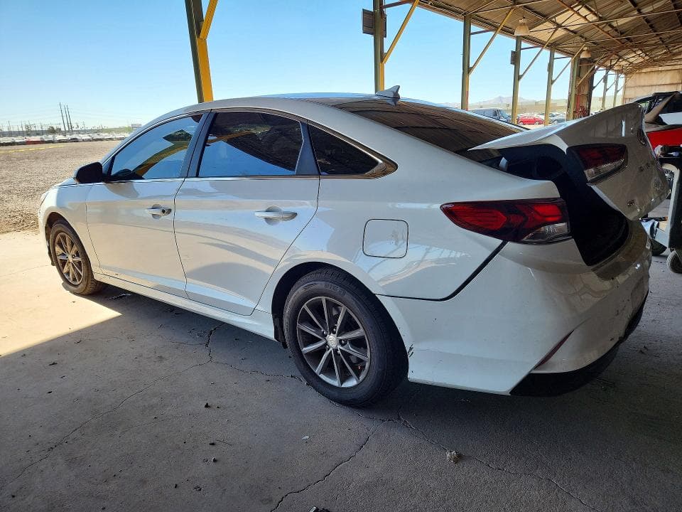 2018 HYUNDAI SONATA SE 2