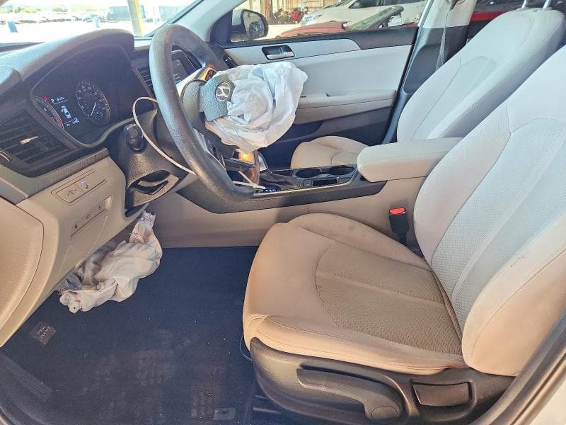 2018 HYUNDAI SONATA SE 7