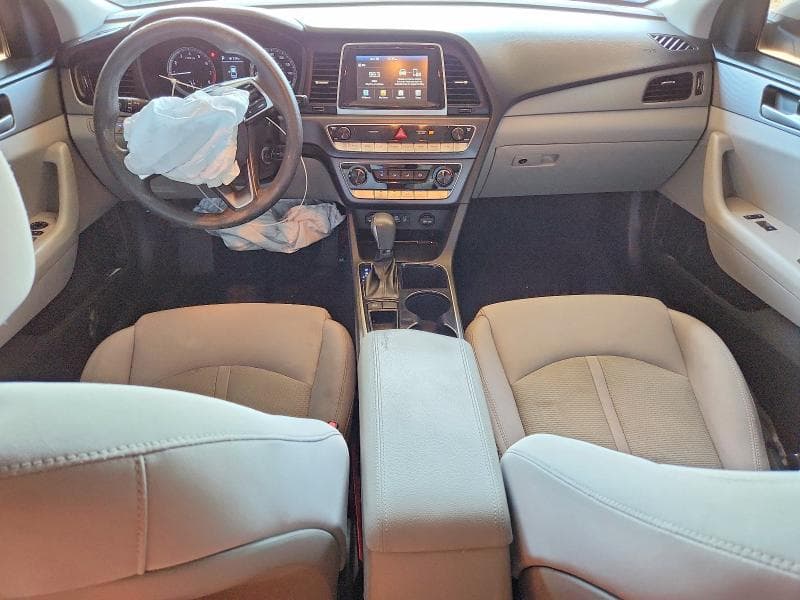 2018 HYUNDAI SONATA SE 8