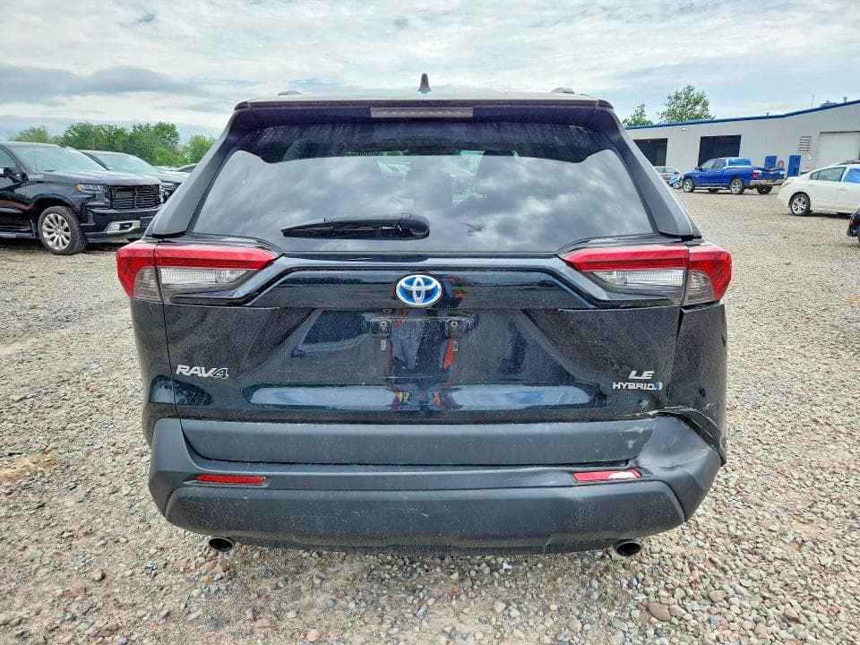 2019 TOYOTA RAV4 LE 6